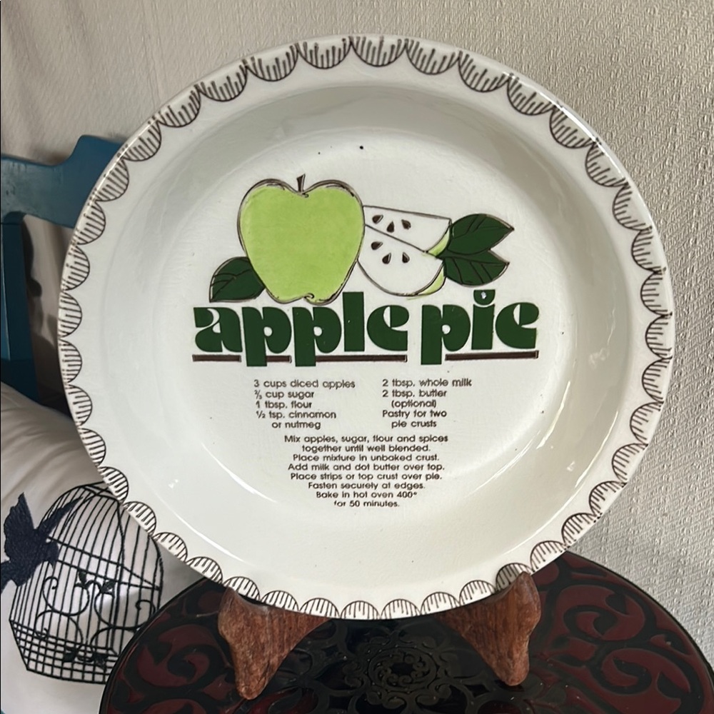 Vintage Apple Pie Recipe Pie Plate - Picture 2 of 6